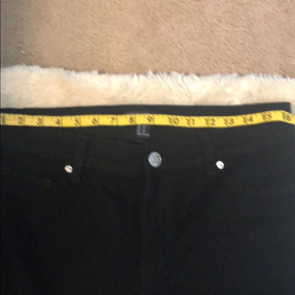 Forever 21 plus black skinny jeans, 12R, NWOT - Picture 8 of 8